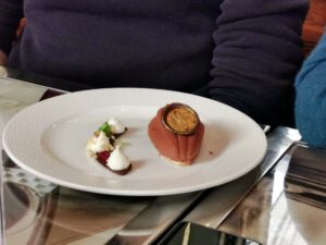 „New York Café" - the most beautiful cafe in the world